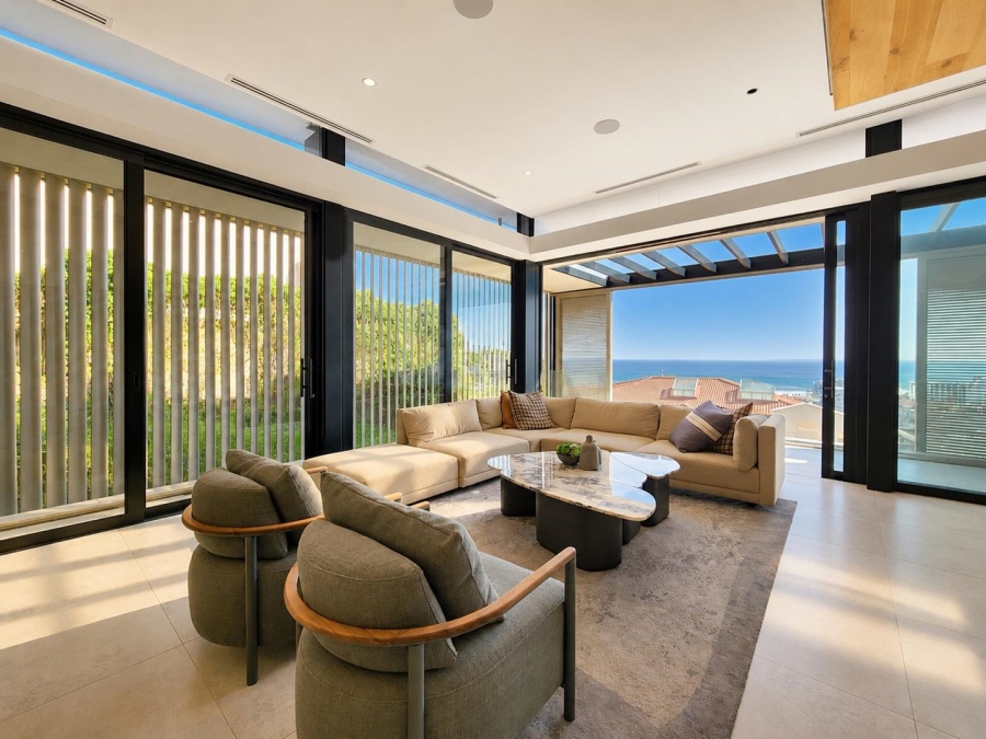 3 Bedroom Property for Sale in Bantry Bay Western Cape